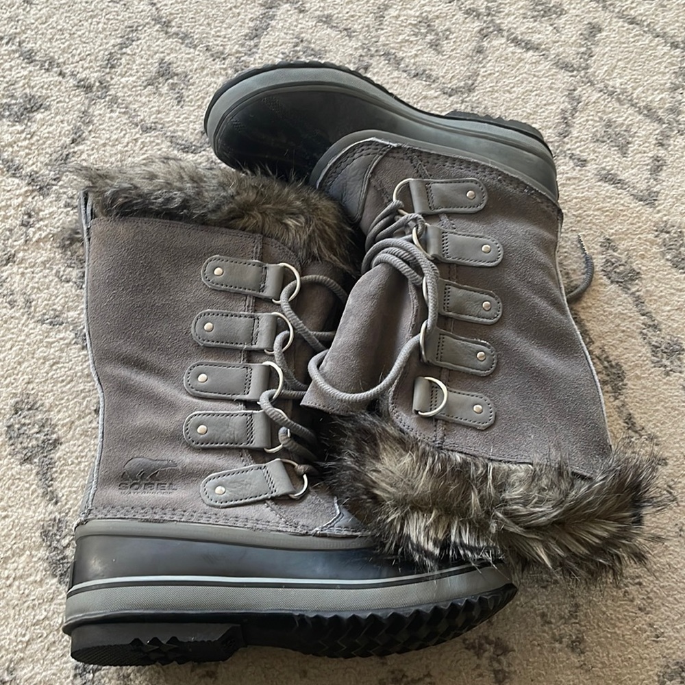 Sorel snow boots